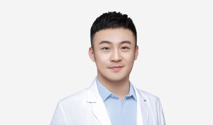 Dr. Zhou: Fahren Sie mit Vorsicht ein klar